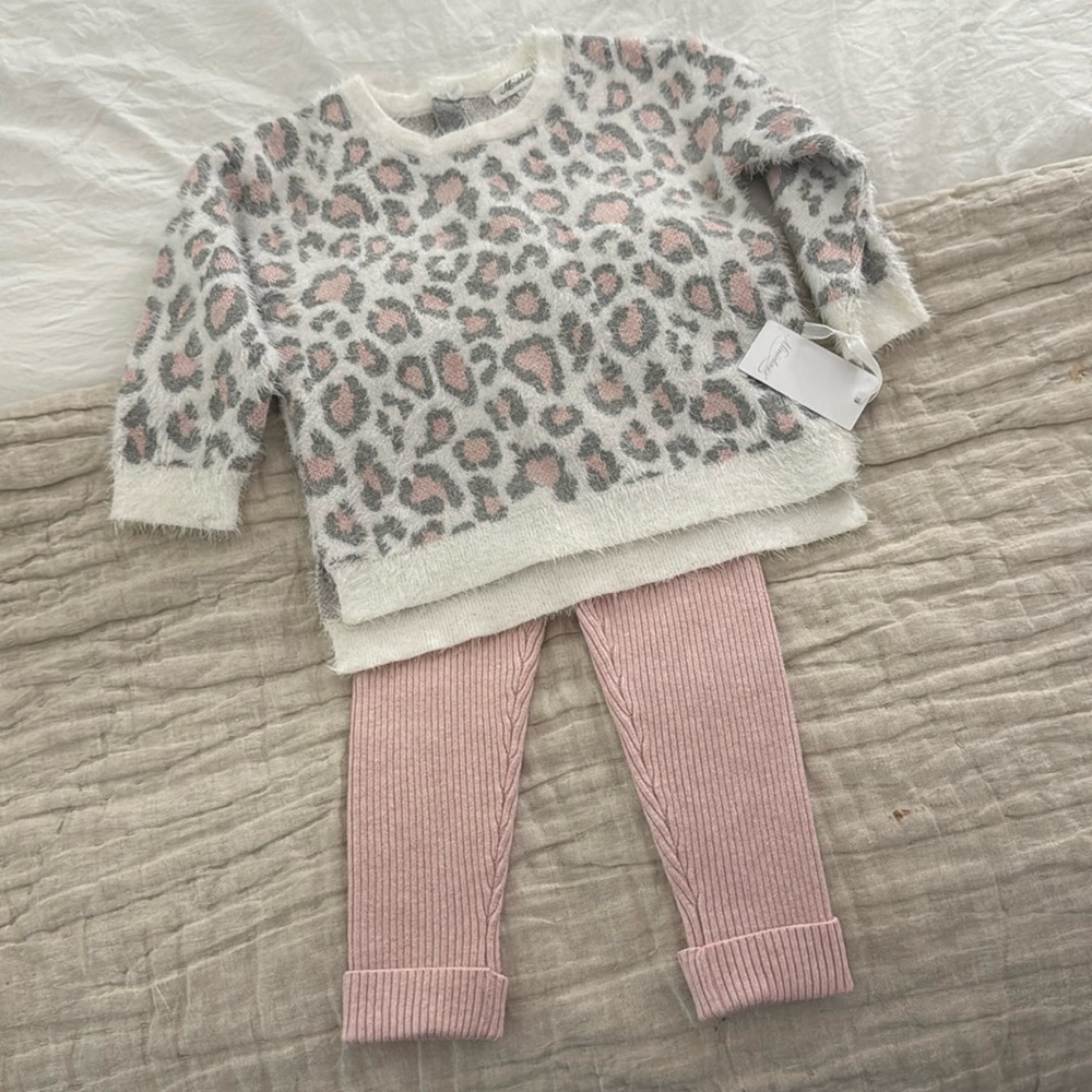 2 piece new with tags 12 months Miniclasix Set